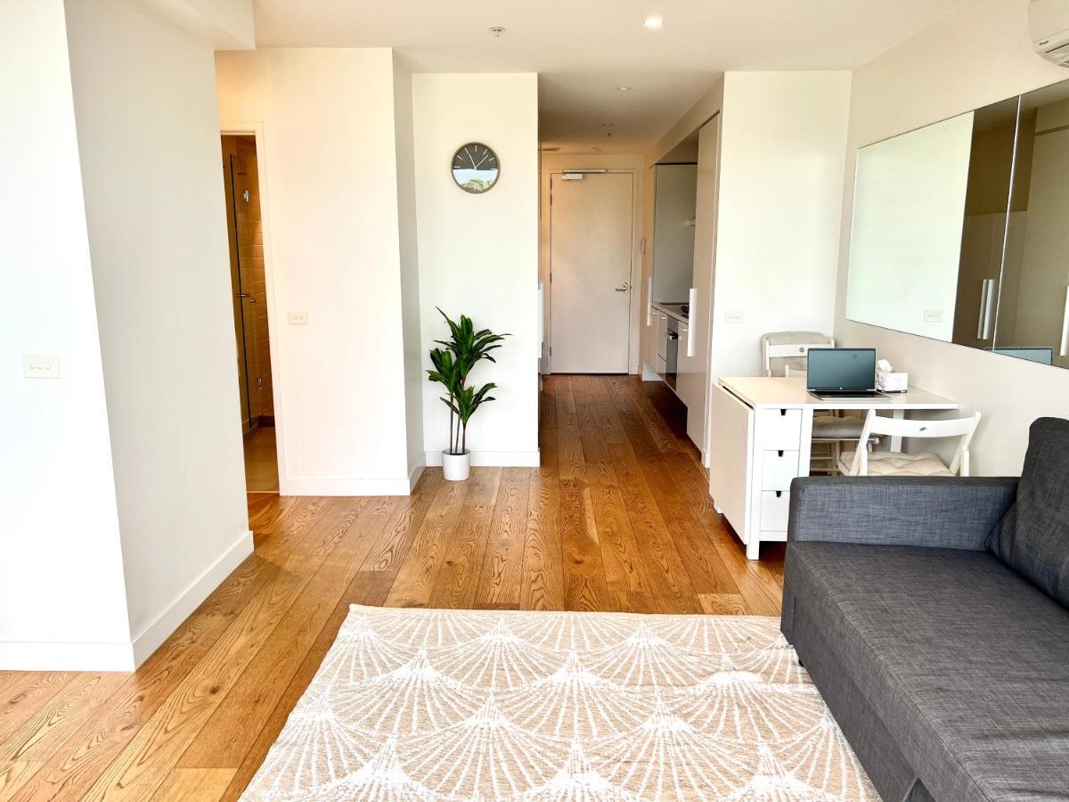 Readyset Apartments At Emerald เมลเบิร์น ภายนอก รูปภาพ