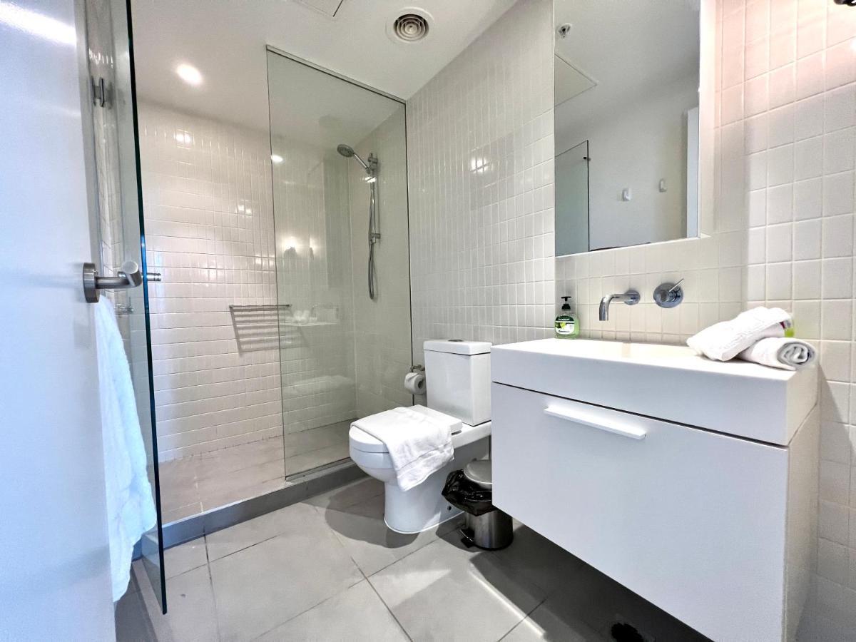 Readyset Apartments At Emerald เมลเบิร์น ภายนอก รูปภาพ